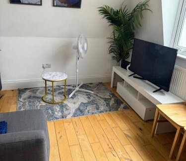 Chaucer Apartment | Comfy 1 Bed in Elephant & Castle