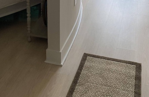 Wheaton Apartment | Comfy and Cozy Getaway