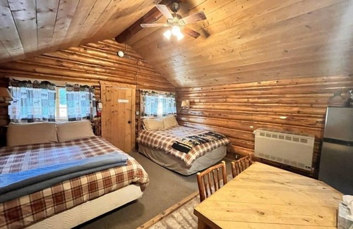 Cooke City-Silver Gate Cabin | Comfy cabin is situated on the Silver Gate property which overlooks 10,000ft tall mountain peaks surrounding the town.