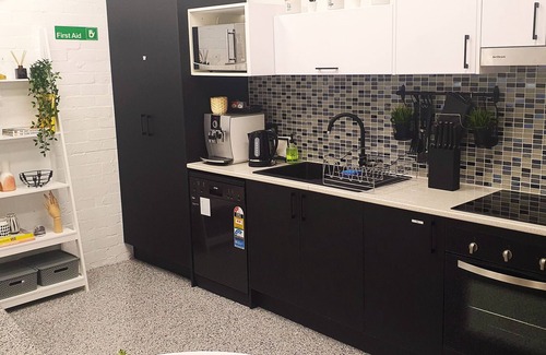 Preston Apartment | Comfy Private Suite Close to City & RMIT Bundoora