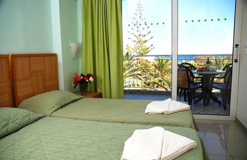 Argassi Hotel | Commodore Complex