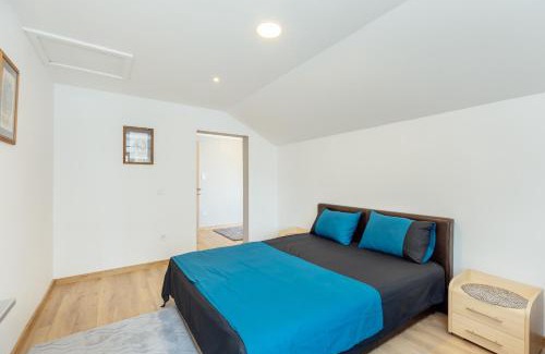 Igalo Apartment | Comodo grande apartman