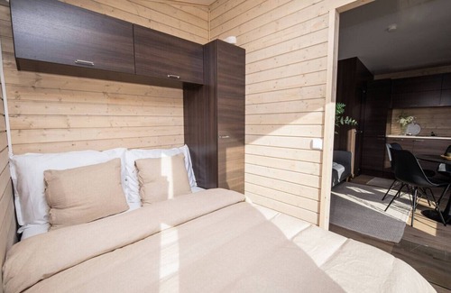 Yllas Cabin | Compact Cozy Cabin | Work & Play