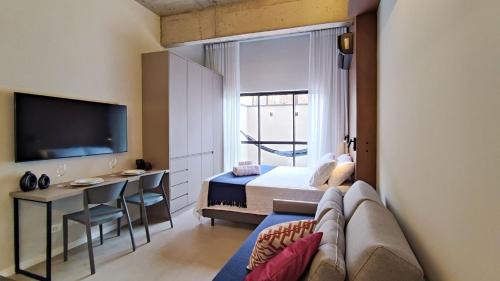 Agua Verde Apartment | Completo no Batel, Ar Cond, CoWork, Praça do Japão