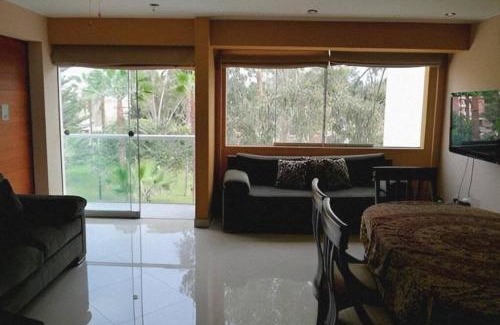 Santiago de Surco Apartment | Condo -Duplex frente a parque !