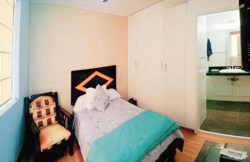 Santiago de Surco Apartment | Condo -Duplex frente a parque !