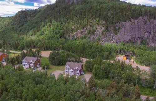 L'Anse-Saint-Jean Apartment | Condo Mont-Édouard 2