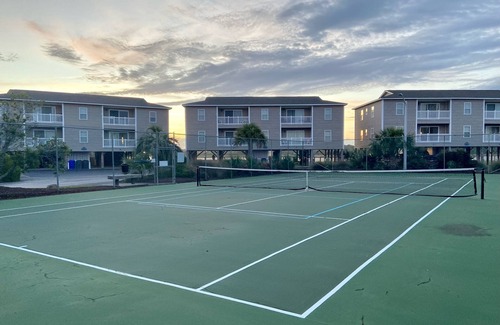 Ocean Isle Beach Condo | Condo Seaside Serenity at Ocean Isle Beach.