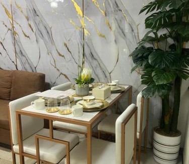 Luzon Apartment | Condo Stay in front of Mall of Asia