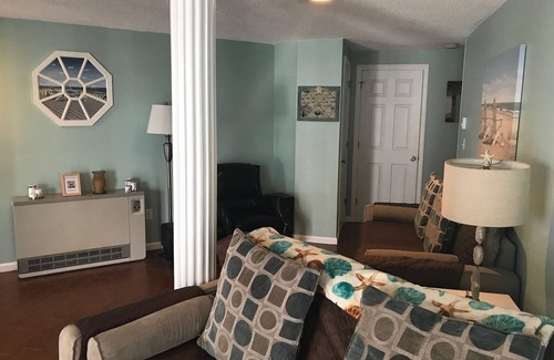 Ocean Park Condo | Condo with beach views just steps from the sand!