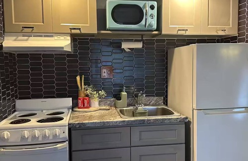 Downtown Jacksonville Condo | Condo with high rise views