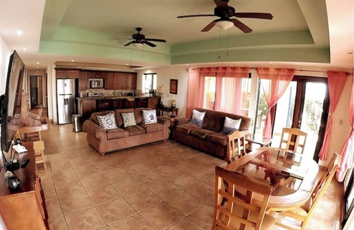 San Diego Apartment | Condominio 2BR con Vista al mar y al Lado de la Piscina