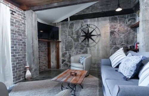 Cullman Apartment | Condominium A in the Holler nUnique Upscale Condominiumnn