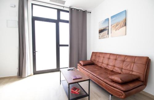 Campanar Apartment | Congresos Flat by Concept Flats