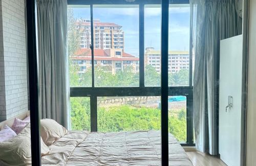 Talat Nuea Apartment | Connext Condominium By January