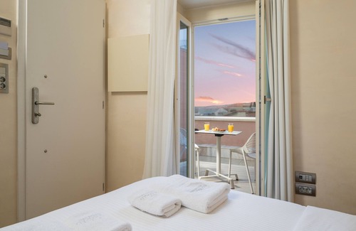 Old Town Hotel | Consolato Boutique