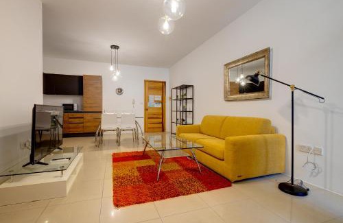 St. Andrew's Apartment | Contemporary 1 Bedroom Gem in Swieqi
