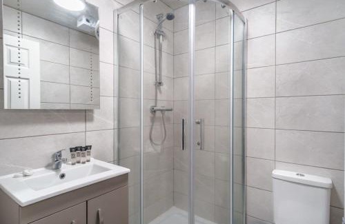 Blackburn Apartment | Contemporary 1BED Apartment in Central Blackburn