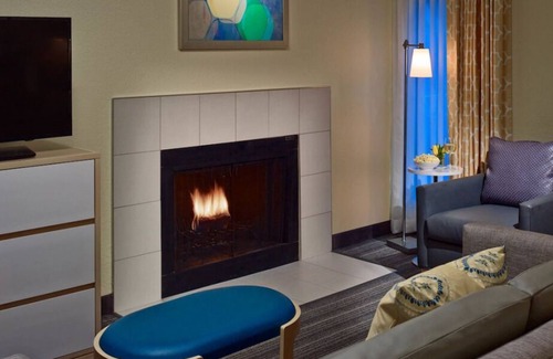 Eagan House | Convenient Countryside Stay, 3 Awesome Units w/ Kitchen, Pool, Free Parking