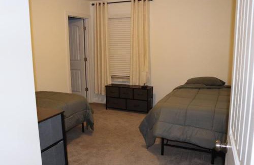 Northeast Raleigh House | Convenient Remote-friendly suburban oasis