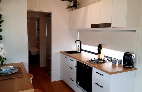 Gatton Cabin | Convenient Tiny House ~ Lockyer Valley Gatton
