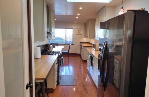 Walnut Creek House | Conveniently Located Walnut Creek House 3 Br, 2 Ba w/Large Private Backyard