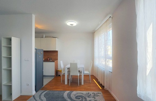 Kraljevec Sesvetski Apartment | Cool studio apartment with all you need in charming Sesvete