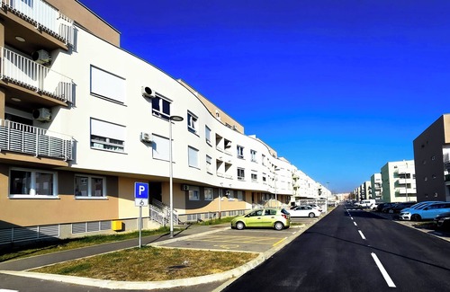 Kraljevec Sesvetski Apartment | Cool studio apartment with all you need in charming Sesvete