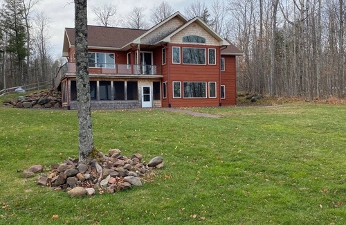 Marenisco House | Cool Water Shores, Lake Gogebic Luxury Home