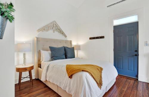 Historic Downtown Savannah House | Cooper Cottage