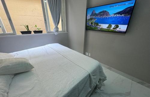 Copacabana Apartment | Copacabana - Design Loft Near Copacabana Palace Hotel and Copacabana Beach - True Rio