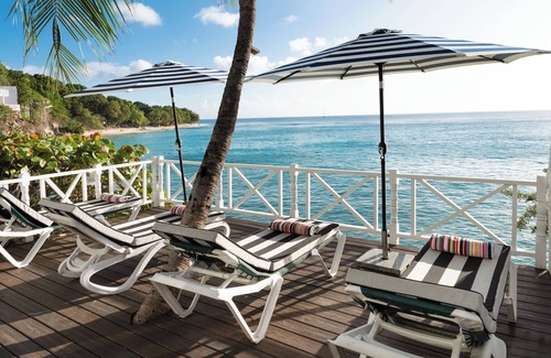 Lazaretto Apartment | Coralita No.3, Oceanfront Apartment Near Sandy Lane