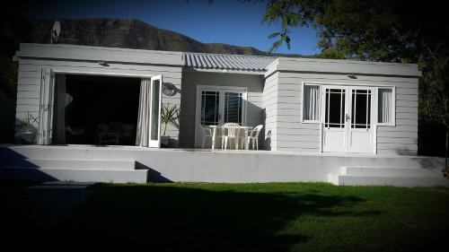 Onrus House | Corban Cottage