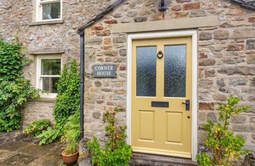 Fremington House | Corner House
