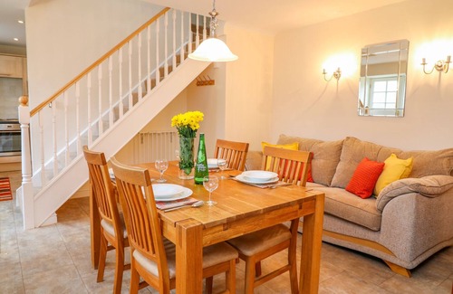 St. Columb Major Cottage | Cornflower Cottage