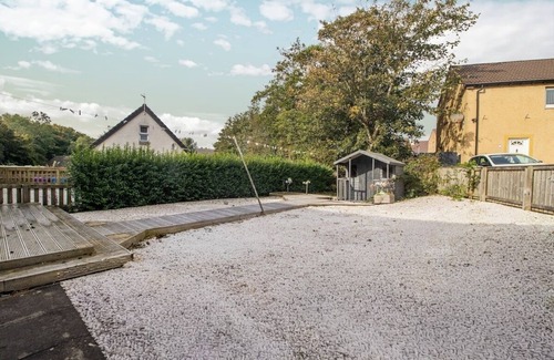 Dreghorn House | Corsehill Cottage - 3 Bedroom, 2 Bathroom House