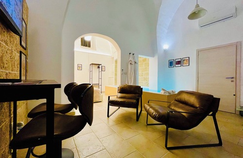 Nardo Apartment | Corte Gabellone historic home, suites with private pool in the heart of Nardò