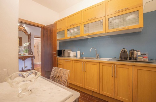 Citta Antica Condo | Corte Realdi Suites Piazza Erbe