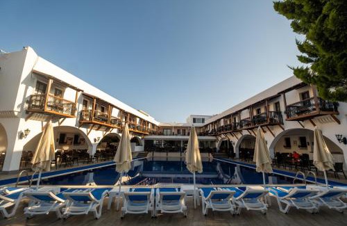 Bitez Hotel | Costa Bitezhan Beach Hotel
