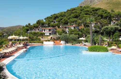 Sperlonga Apartment | Costa di Kair ed Din by Interhome