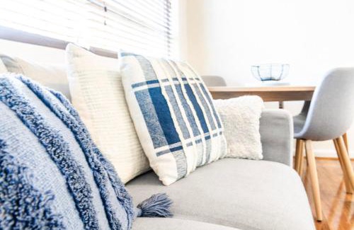 Elwood Apartment | Cosy 1BR Apartment in heart of Elwood