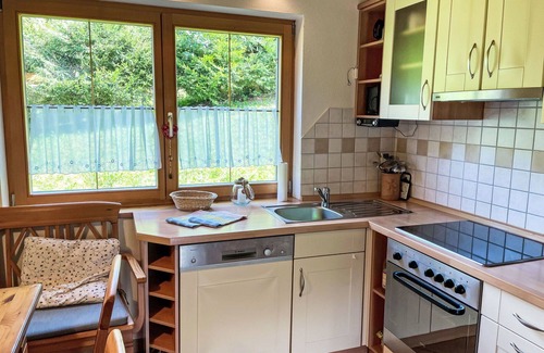 Maxlrain House | Cosy apartment in villa for 6 guests with TV and terrace