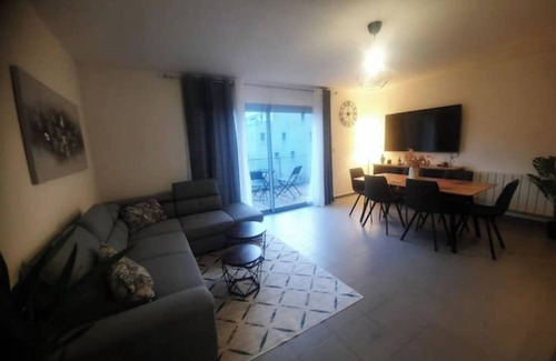 Trois Cocus - Borderouge - Croix-Daurade - Paleficat House | Cosy apartment at the foot of the metro and shops