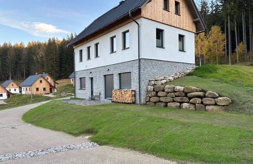 Smrzovka Apartment | Cosy apartment for 8 people with WIFI, TV and terrace