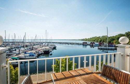 Tarnewitz Apartment | Cosy apartment for 2 guests with pool, WIFI, TV and terrace