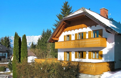 Grosssoelk Apartment | Cosy apartment for 2 guests with WIFI, hot tub and TV