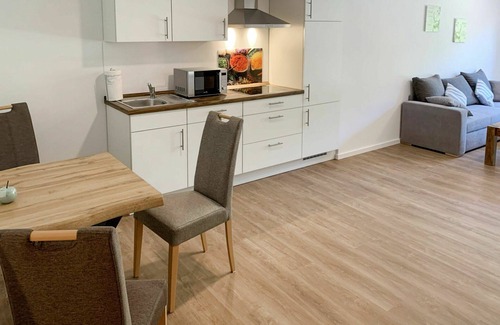 Holtriem Apartment | Cosy apartment for 2 guests with WIFI, TV, terrace and pets allowed