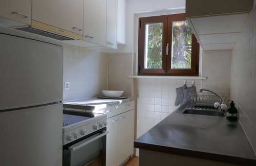 Blenio Apartment | Cosy apartment for 2 people with WIFI, TV, patio, pets allowed and panoramic view