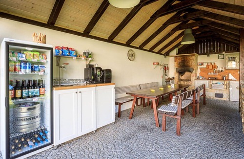 Arnoltice u Decina Apartment | Cosy apartment for 4 guests with WIFI, TV and terrace