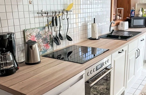 Sudarle Apartment | Cosy apartment for 4 guests with WIFI, TV, terrace and pets allowed